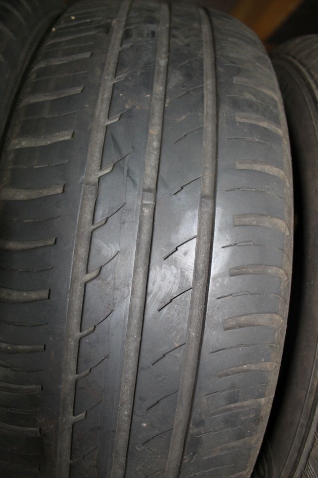 4 Sommerreifen Sommer-Reifen 195/65 R15 91H Continental Conti Eco in Mölbis