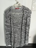 EDC Strickjacke in schwarz/weiss in L Nordrhein-Westfalen - Düren Vorschau