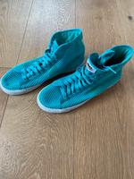 Nike Chucks Gr. 39 Nordrhein-Westfalen - Wesseling Vorschau