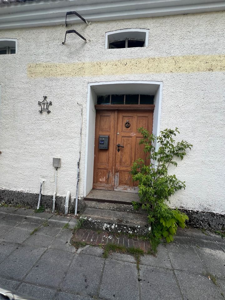 Familienhaus zu verkaufen mit Großen Grundstück in Sonnewalde