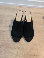 Schwarze Sandalen mit Absatz Gr. 37 Hamburg-Mitte - Hamburg Horn Vorschau