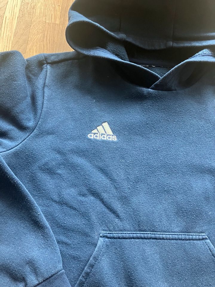 Jungen Pullover Set Gr. blau u. grau Adidas Under Armour in Berlin