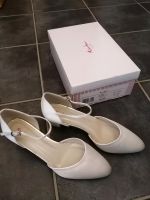 Brautschuhe ivory satin Gr. 40 Nordrhein-Westfalen - Werne Vorschau