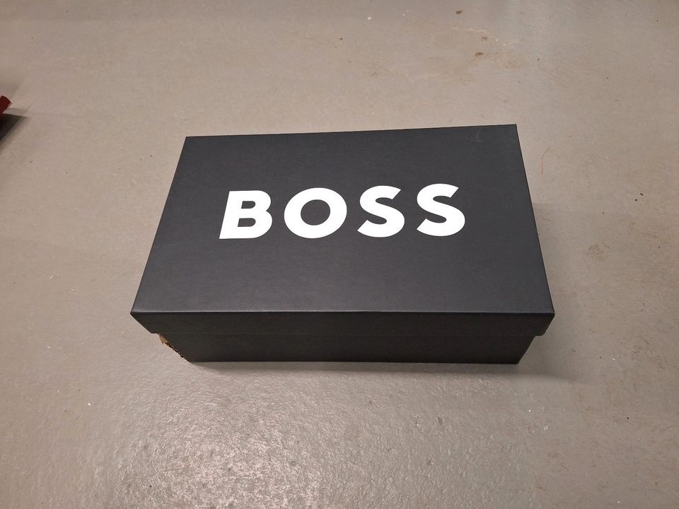 Schuhe Boss in München