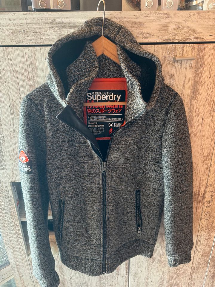 Herrenjacke von Superdry in Aachen