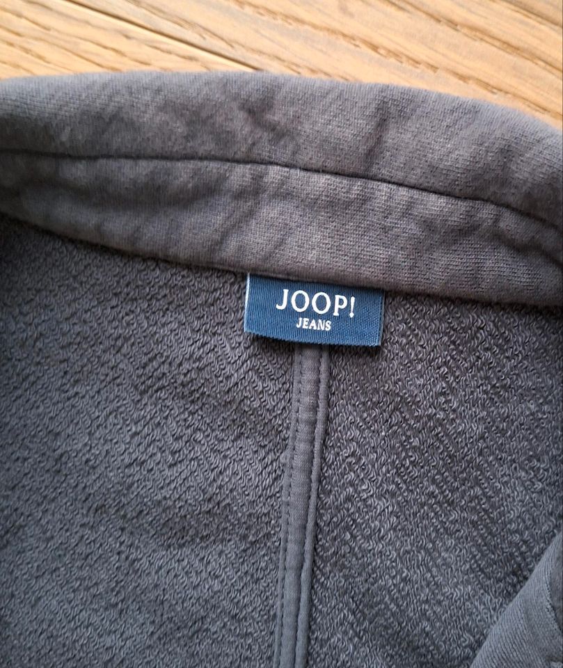 Weste von Joop Gr. XL in Viernheim