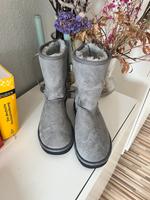 UGG Stiefel Boots Schuhe grau 37 Duisburg - Duisburg-Mitte Vorschau