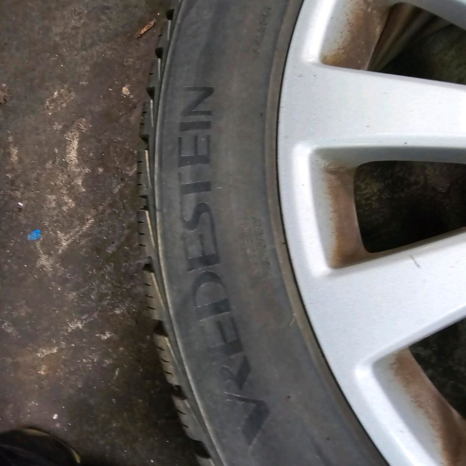 2x Opel Insignia Felgen 18 Zoll Vredestein 245/45 R18 DOT4420 in Gelsenkirchen