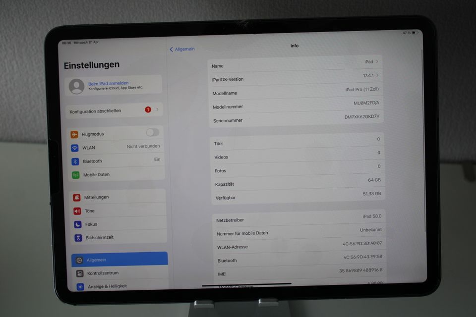 Apple iPad Pro 11" 64 GB Cellular WIFI + LTE + GPS Glasschaden in Aachen