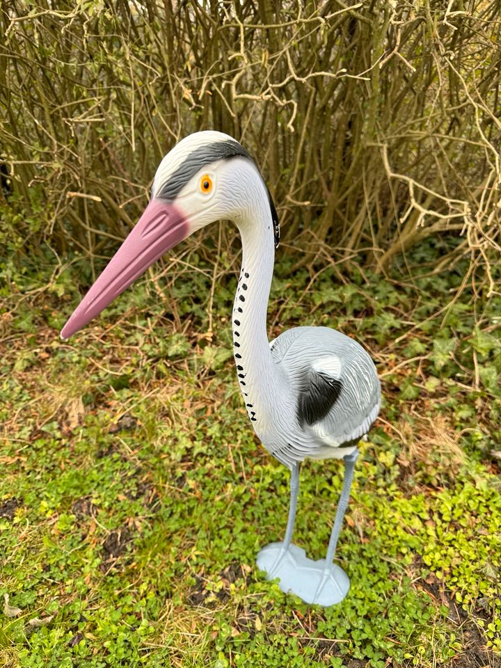 Teich Kranich Vogel Imitat in Halle