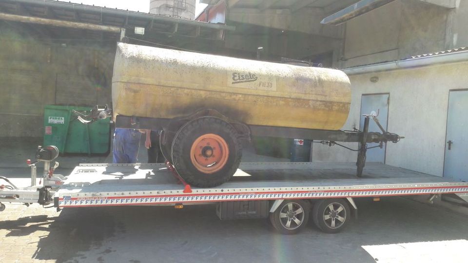 Transport Traktor Ladewagen Ballenpresse Miststreuer Anhänger in Griesheim