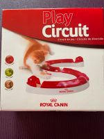 Katzen Spielzeug v. Royal Canin  Senses Rot-Weiß TOP! Hessen - Linden Vorschau