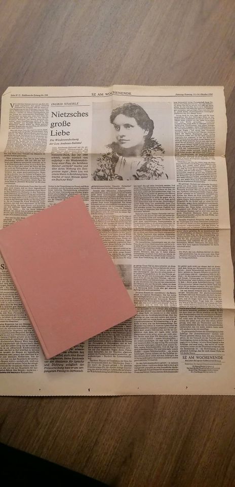 Buch "Lou" Vintage + Zeitung 1984 in Burladingen