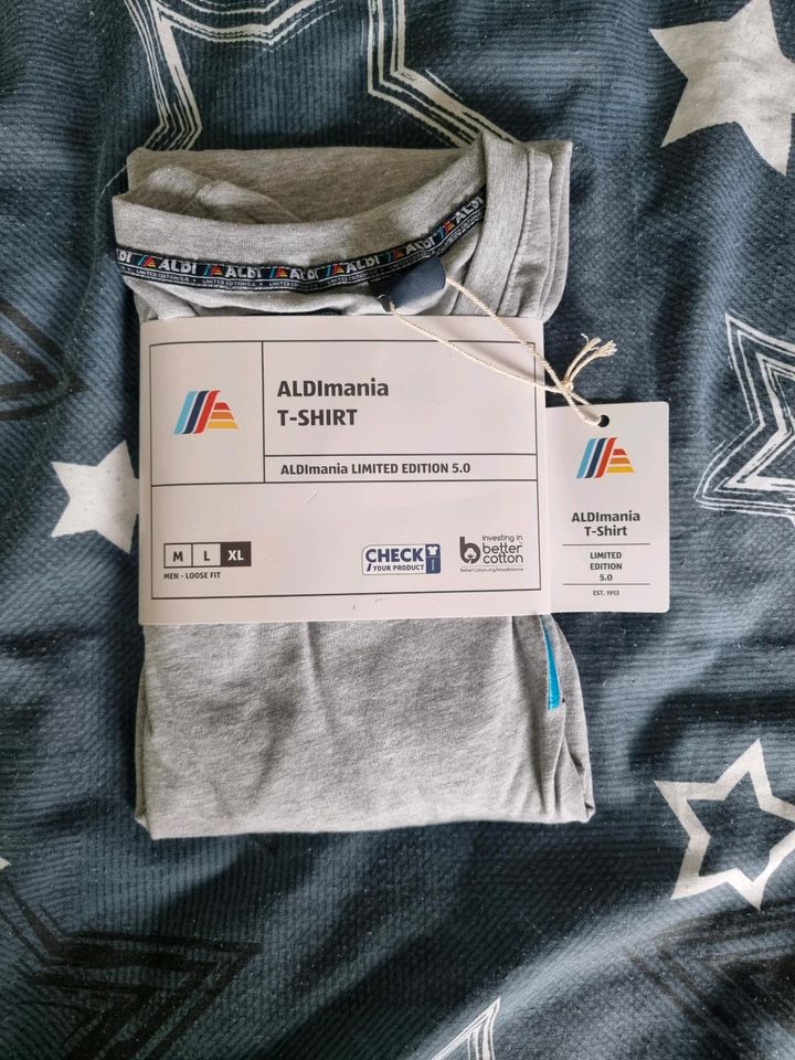 ALDIMANIA ALDI T-Shirt XL LGBTQ+ Pride Flag Size XL *NEU*. in Offenbach