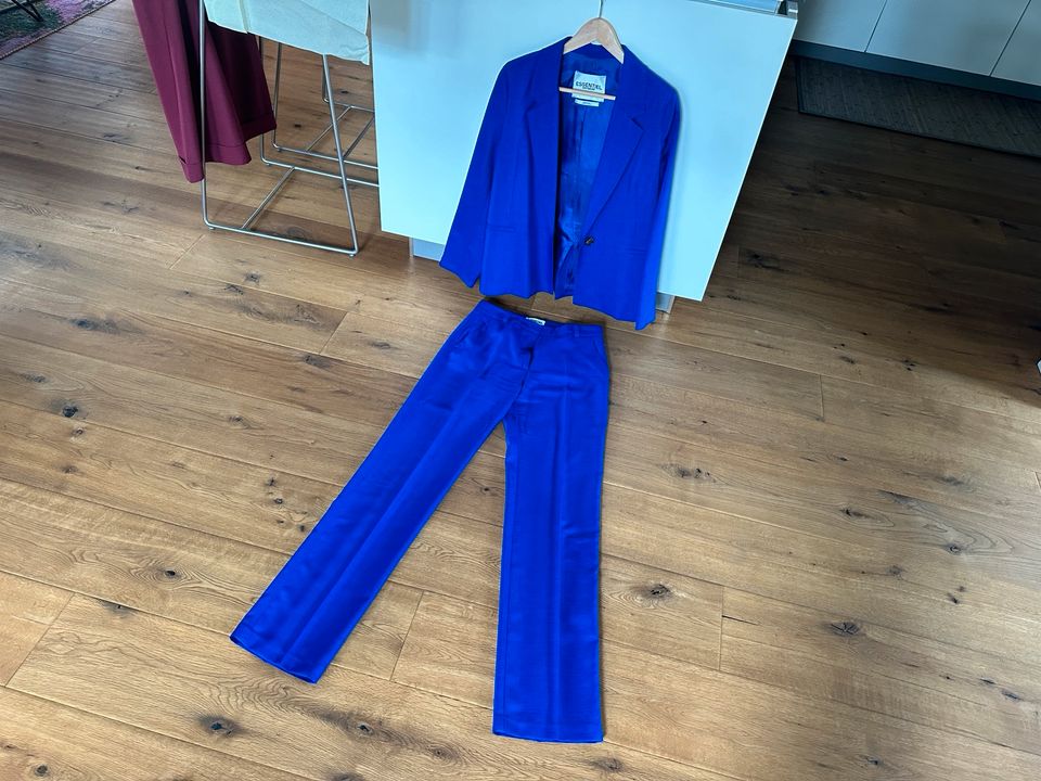 ESSENTIEL Antwerp Hosenanzug Anzug Suit Blazer Hose 36 38 blau in Mettmann