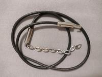 Schwarzer Ledergürtel / kleines Lederband Gr. 85 Nordrhein-Westfalen - Tecklenburg Vorschau