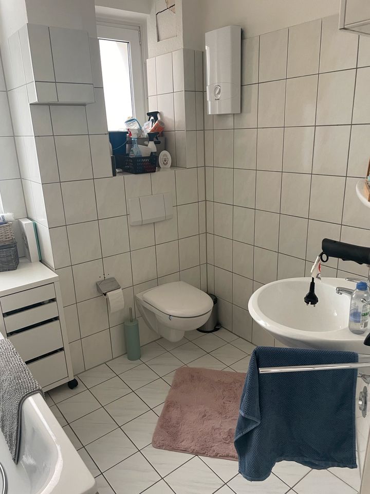 Suche Nachmieter für helle 2 Zimmer Wohnung in Paderborn