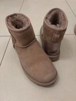 UGG Schuhe Rosa Nordrhein-Westfalen - Bergheim Vorschau