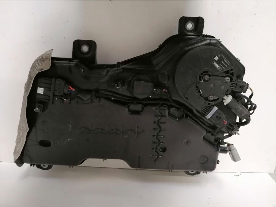 ORIGINAL VW Amarok Additivtank Additivbehälter AdBlue 2H6131877 in Pulheim