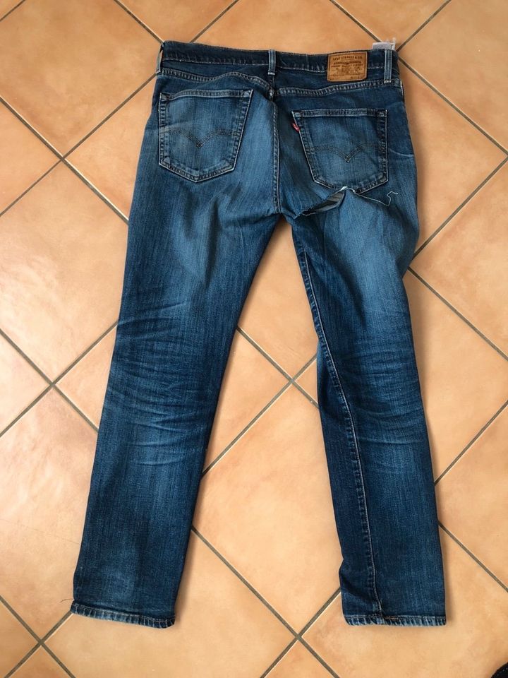 Top Levis Jeans vintage in Rüsselsheim