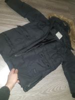 Zara daunen jacke winterjacke zara jungen 110/116 schwarz parka Essen - Essen-Werden Vorschau