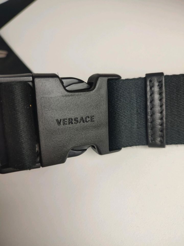 Versace Bumbag Waistbag Crossbody Tasche Bauchtasche Gross in Bad Rothenfelde