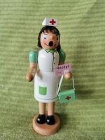 Räuchermännchen Krankenschwester Räucherfigur inkl. Räucherkerzen Hessen - Gelnhausen Vorschau