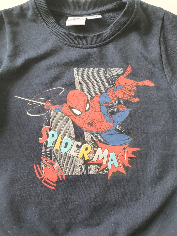 Spiderman Sweatshirt gr 98-104 NW 3€ in Ingolstadt