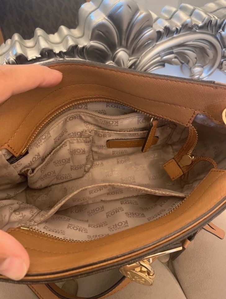 Michael Kors Umhängetasche Tasche Damen cognac braun in Bottrop