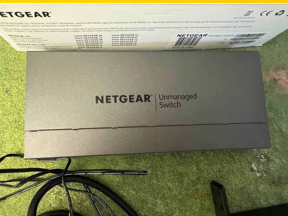 NETGEAR Business 8-Port GigabitEthernet Switch mit PoE in Niestetal