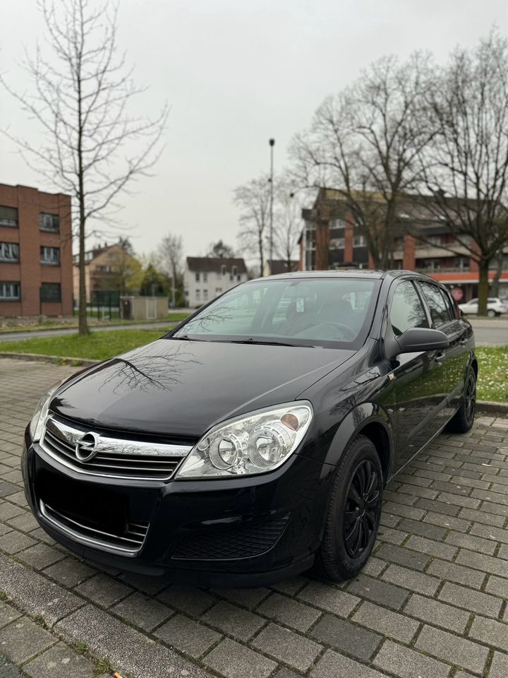 Opel Astra H / TÜV NEU / 1. Hand/ Klima etc… in Herne