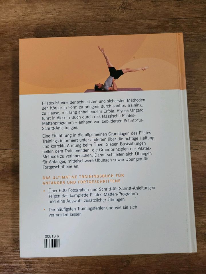 Pilates Trainingsbuch NEU in Oldenburg