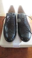 Clarks Schnürschuh Gr 37 neu München - Allach-Untermenzing Vorschau