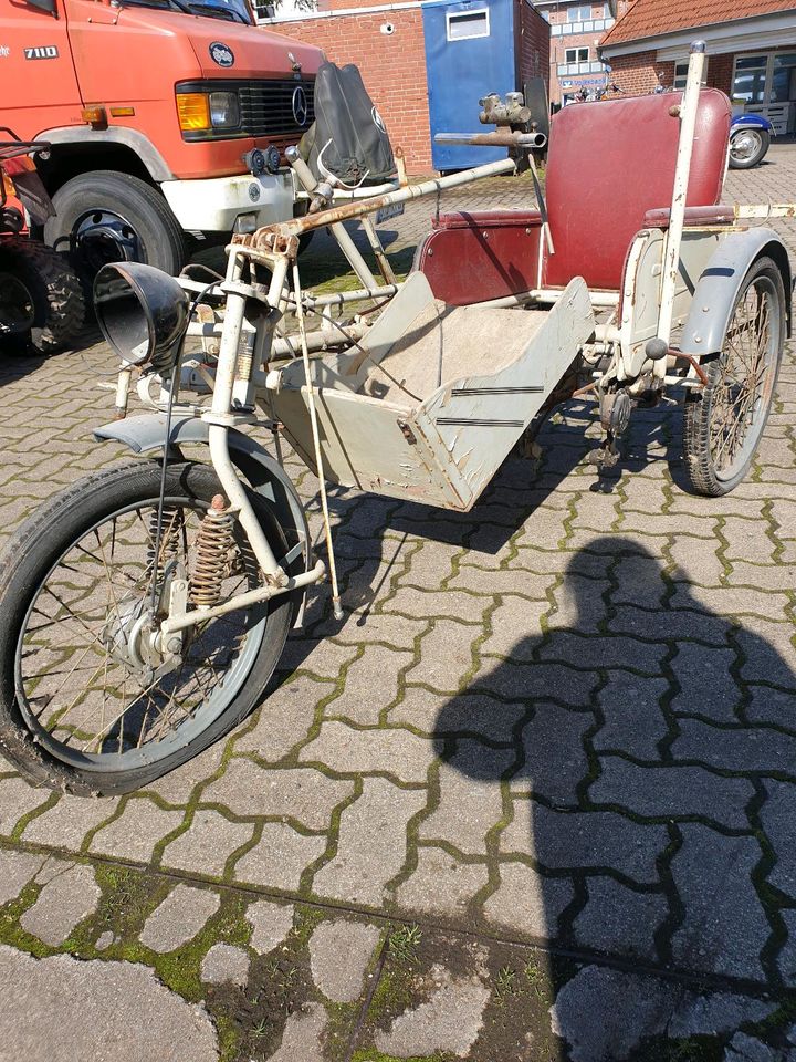 Oldtimer Meyra 3 Rad Rollstuhl in Bremervörde