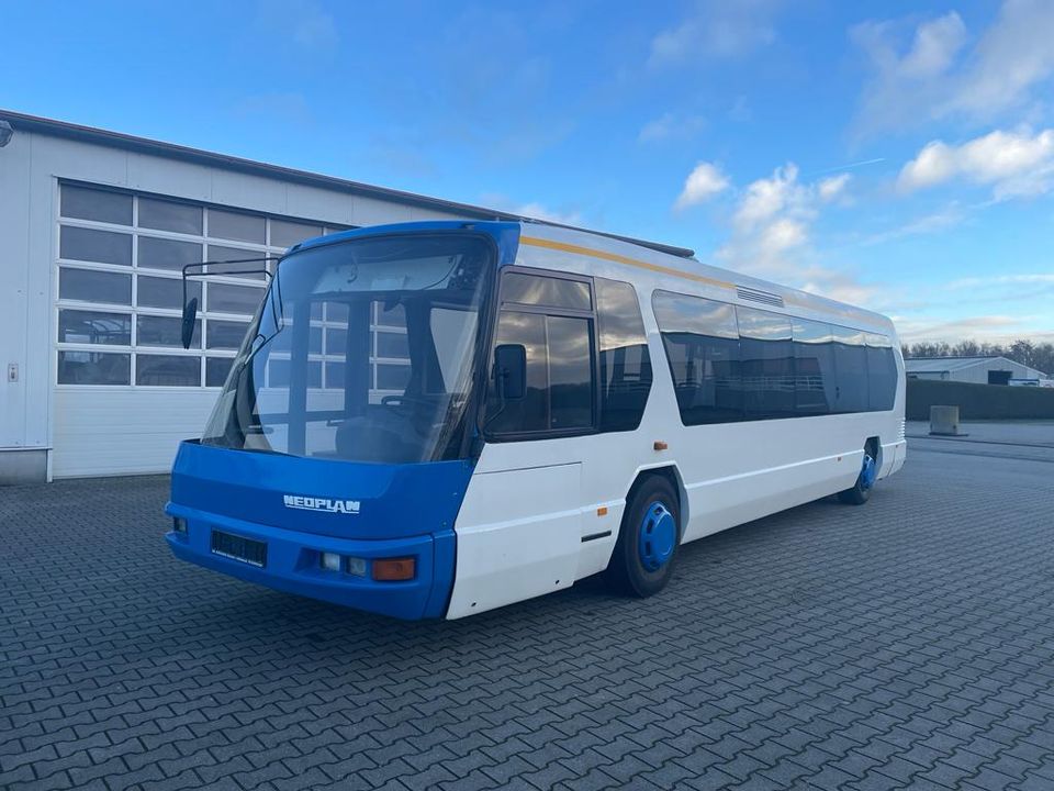 Neoplan N8012 MIC GFK Karosse Umbauprojekt Bj.92 in Remptendorf