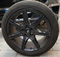 2x Pirelli P Zero Sommerreifen mit Felge Ford Mustang GT 2015+ Freiburg im Breisgau - Heuweiler Vorschau