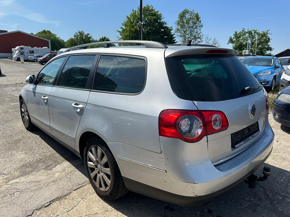 Volkswagen Passat Variant Sportline Navi Motorproblem in Wuppertal