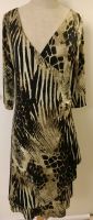 Schönes Kleid mit tollem Muster in Gr. 40 von Stella Herzogtum Lauenburg - Wentorf Vorschau