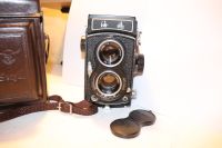 Seagull 4b1 Kamera Antik 3,5 / 75mm zweiäugige Kamera mit Tasche Nordrhein-Westfalen - Siegen Vorschau