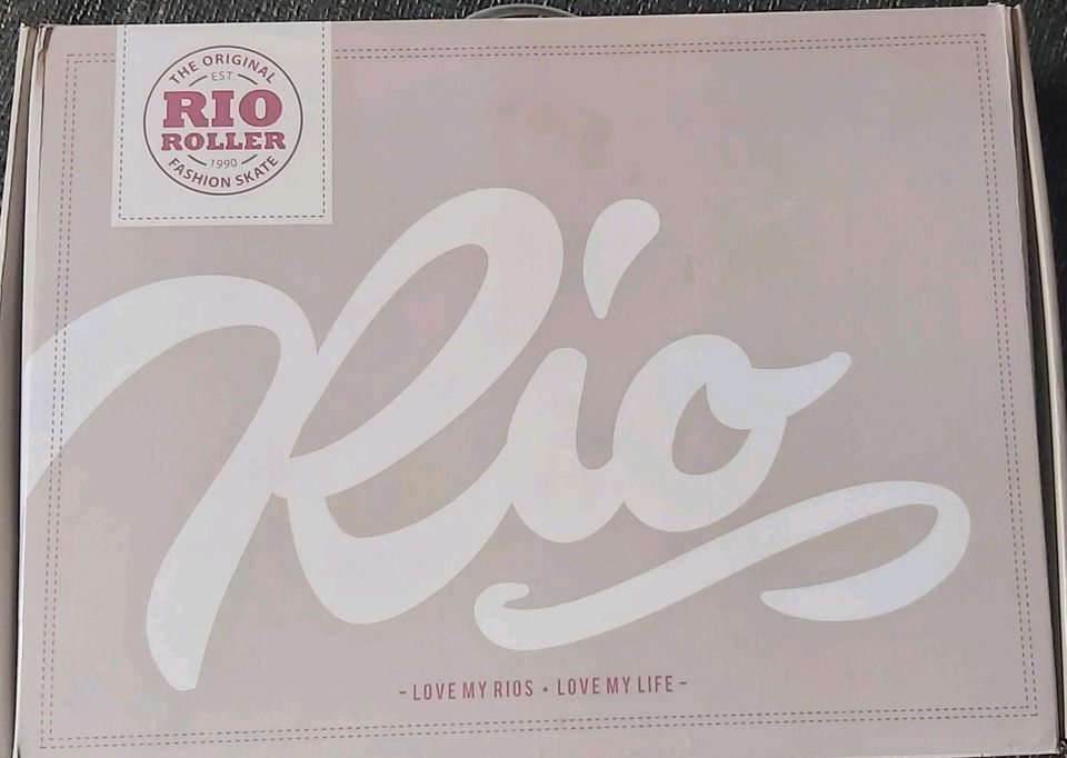 Neue Rio Roller Rollschuhe Größe 42 in Plötzkau