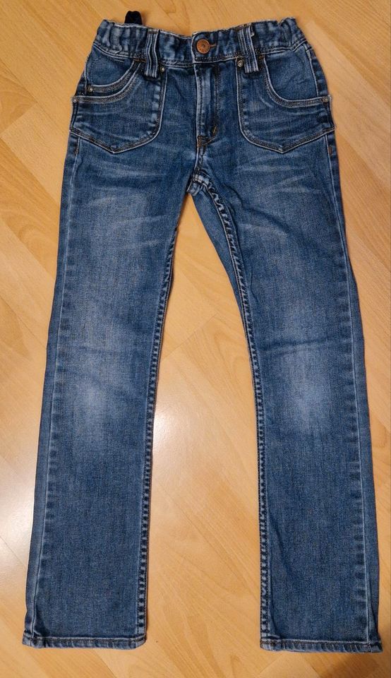 Jeans gr.128 in Gehrden