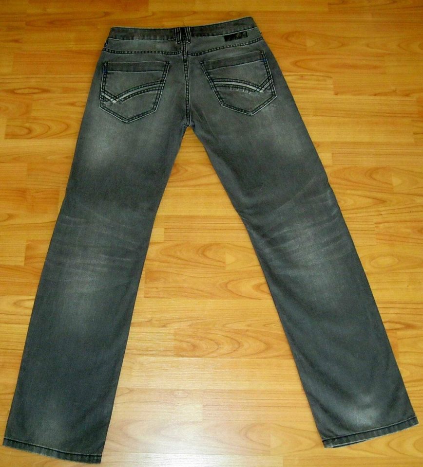 Herren - Jeans - TOM TAILOR - "Brad Relaxed" - grau - Gr. 29/32 in  Baden-Württemberg - Großbettlingen | eBay Kleinanzeigen ist jetzt  Kleinanzeigen