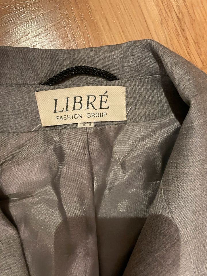 Gepflegter Anzug von Libre in Hagen