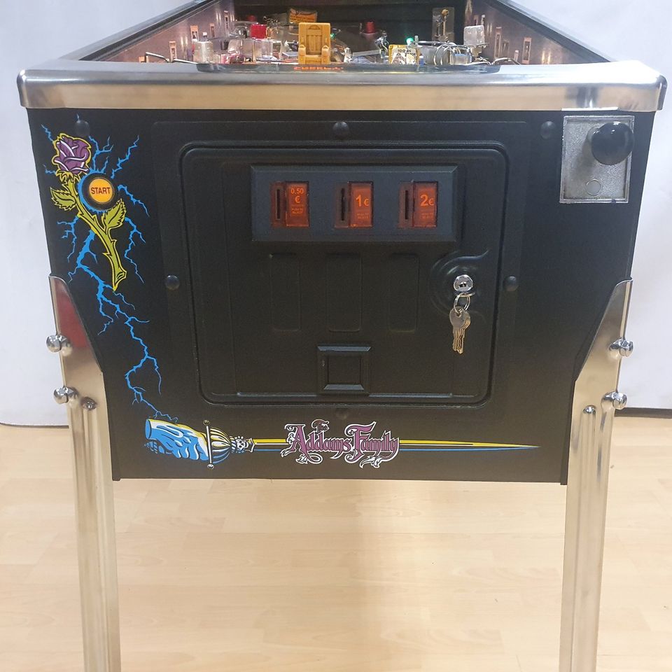 Addams Family Flipper/Pinball Automat Bally (Sonderpreis) in Schönaich