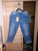 Kurze Jeans John Baner neu Gr. 36 Hessen - Fernwald Vorschau