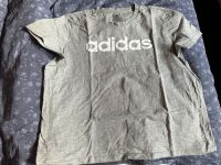Adidas T-Shirt zu Verkaufen Bayern - Neuenmarkt Vorschau