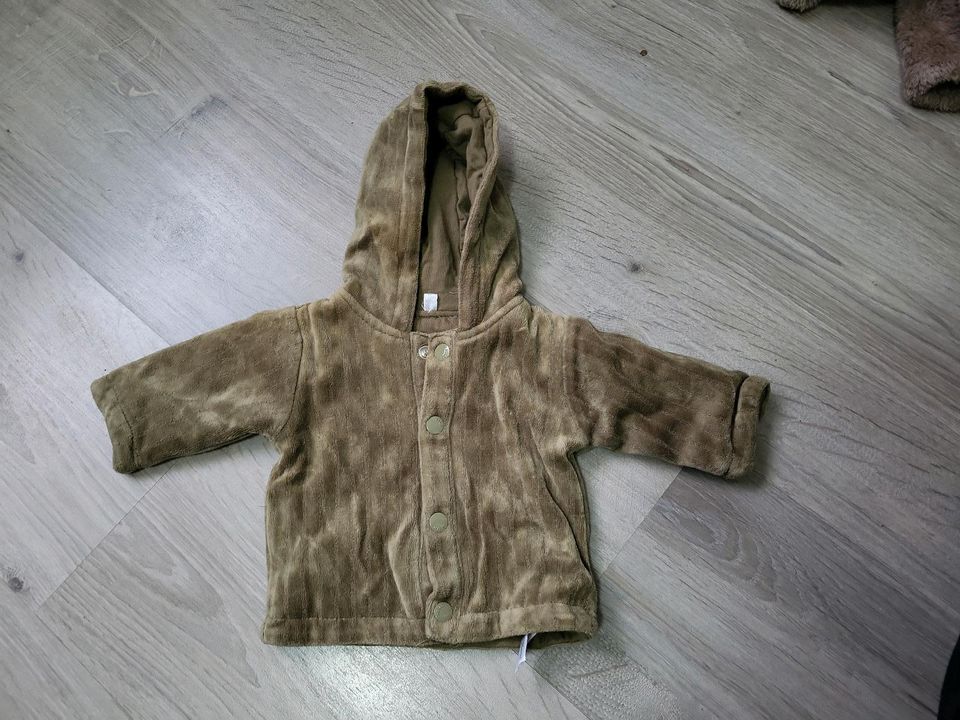 Jacke Khaki Gr. 50 in Duisburg