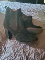 Tommy Hilfiger Stiefeletten  schwarz Gr.38 Niedersachsen - Meine Vorschau