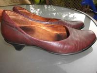 Damenschuhe in Leder von Think! Baden-Württemberg - Oedheim Vorschau
