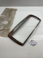 Rahmen Grill Sportgrill ohne Emblem Stern für Mercedes W124 NOS Niedersachsen - Beesten Vorschau